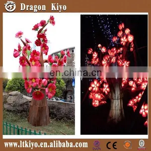 Very Beautuful Lnatern With a Lot of Decoration From Perfessional Factory thumbnail-1