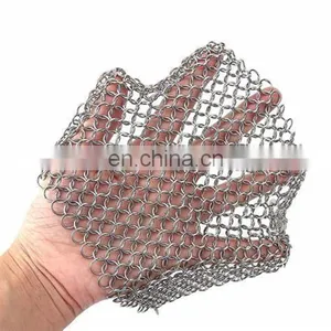 Stainless Steel Chainmail Scrubber With Silicone for Cast Iron Pan thumbnail-2