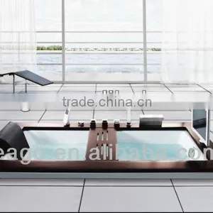 BUILT-IN WHIRLPOOL BATHTUB WITH TV thumbnail-1