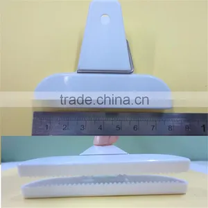 Printed Logo Plastic Colorful Clothing Clips thumbnail-4
