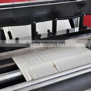 Hot Sale Flat Bag,soft Loop Handle Bag,D-cut Bag Multi-functional Non-woven Bag Making Machine thumbnail-2