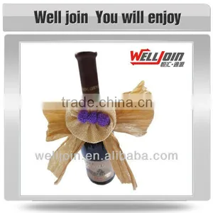Promotional Cheap Plastic Crochet Bottle Decoration thumbnail-1