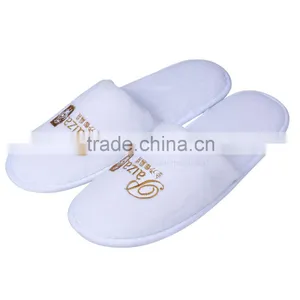 Newest Design Slipper Soft Hotel Men Bathroom Slippers thumbnail-2