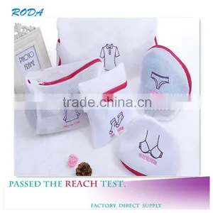 YIWU RODA 100% Polyester Sandwich 6 Sets White Embroidery Fashion Washing Bag thumbnail-1