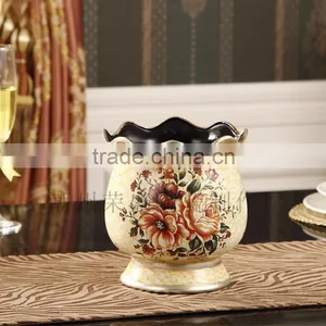 Promotional European Style Ceramic Vases thumbnail-4