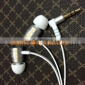 Metal Earphone in Good Quality thumbnail-1