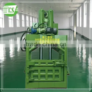 YJ-300 Hydraulic Vertical Scrap Metal Balers for Sale thumbnail-1
