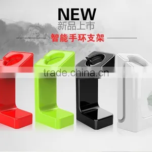 2015 Shenzhen Wholesale New Wood Watch Display Charging Stand for Apple Wach/hot Watch Holder/watch Display/hanging Watch Holde thumbnail-4
