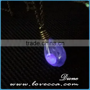 Newest Design Bulb Glowing Pendant Necklace , Glass Jewelry Glow in the Dark thumbnail-4