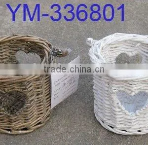 Full Wicker Heart Candle Holders thumbnail-1