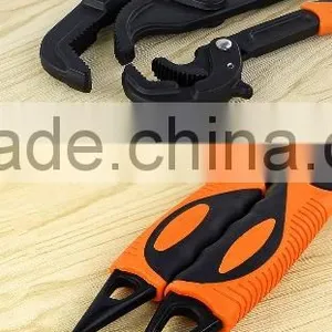 Multi-functional Fast Pipe Wrench thumbnail-1