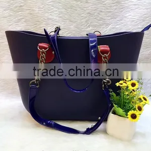Yiwu and Guangzhou Lady Bags Market thumbnail-1