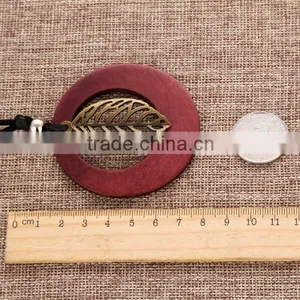 Zm35076a Vintage Girls Accessories Cheap Fashion Wooden Pendant Necklace thumbnail-5