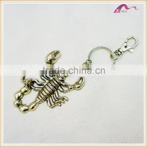 Vivid Metal Scorpion Shaped Animal Keychain Customized thumbnail-1