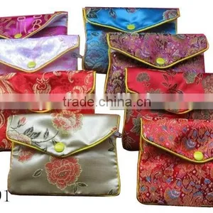 Chinese Style Custom Silk Embroidery Jewelry Pouch for Ring Earring Pendant B191 thumbnail-1