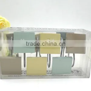 a Variety of Color of Square Polyresin Shower Curtain Hooks thumbnail-1