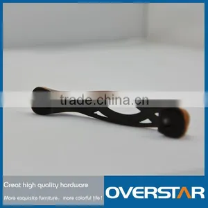 China Supplier Solid Dresser Handle,Sales Promotion Antique Brass Decorative Handle,Zinc Alloy Fur thumbnail-1