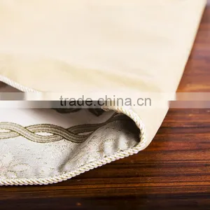 PLUS Big Flower Embroidery Table Runner thumbnail-3