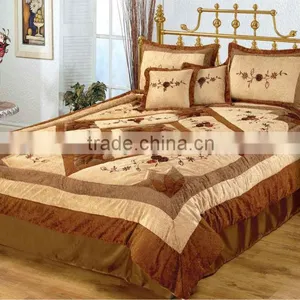 Comforter thumbnail-1