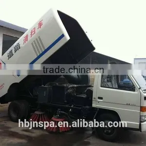 Good Quality JMC Road Sweeping Truck thumbnail-4