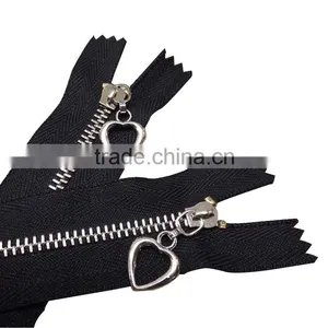 No. 3 # Heart Design Pull Black Metal Zipper,15cm Y Teeth Gold Metal Zipper for Clothing thumbnail-1