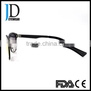Custom Made Outdoor Latest Fashion Models Carbon Fiber Sunglasses thumbnail-3