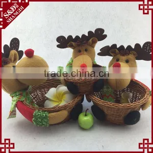 Lovely Christmas Deer Style Fine Wickerwork Basket for Christmas Gift thumbnail-4