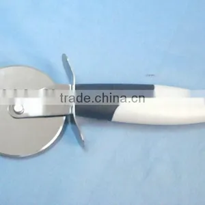 Stainless Steel Pizza Cutter,black and White Handle thumbnail-1