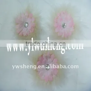 2'' Small Daisies With Feather Small Daisies Daisy Flowers thumbnail-1