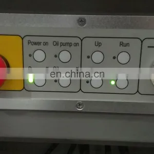 Trustworthy China Supplier Utm Universal Testing Machine 1000 kn Price With Astm thumbnail-7