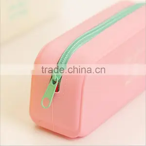 2016 Newest Gift Use and Pencil Bag Factory Supply Printed Logo Custom Silicone Pencil Case thumbnail-1
