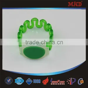 MDW62 Waterproof Silicone RFID Wristband/bracelet for Swimming Pool,Water Parks,Sporting Venues thumbnail-3
