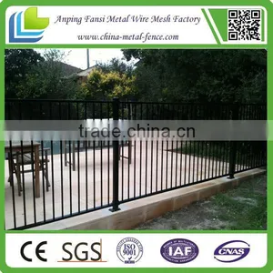 2015 High Quality Galvanized Tubular Swiming Pool Safety Fence thumbnail-1