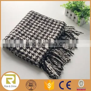 Wholesale 100% Acrylic Yarn Dyed Abstract Pattern Fringed Square Shawl Scarf thumbnail-5
