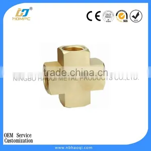 Brass Female 4 Way Pipe Fitting thumbnail-2