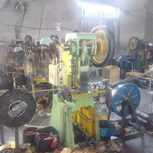 Aluminum Continuous Clip Making Equipment thumbnail-3