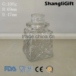Square Glass Wine Bottle Lids thumbnail-3