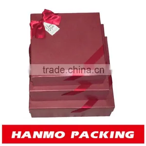 Stacking Paper Gift Box Set thumbnail-1
