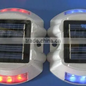 Save Energy LED Aluminum Stud Solar Street Light thumbnail-1
