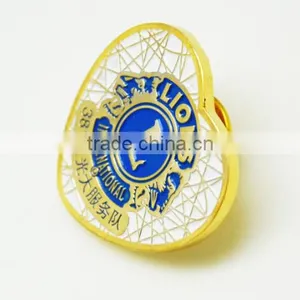 Customized Heart Shaped Gold Plated Lapel Pins thumbnail-2