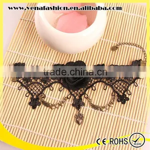 Flower Handmade Gold Shoe Lace Foot Chain thumbnail-3