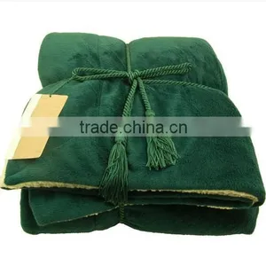 100% Polyester Double Layer Gifts Promotional Blanket Wiht Plush and Sherpa Fleece thumbnail-2