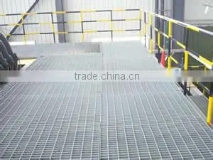 Twisted Square Bar Grating thumbnail-1
