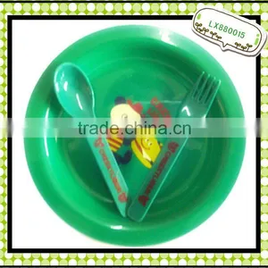 Plastic Tray Dish Plate With Plastic Spoon and Fork thumbnail-1