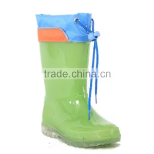 Hot Sell Green Color Cheap Kids Clear Pvc Rain Boots thumbnail-2