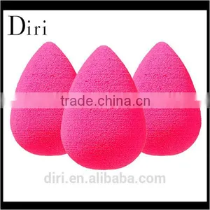 Pure Activated Bamboo Charcoal Konjac Sponge With Factory Price Face Cleaning Konjac Sponge thumbnail-2