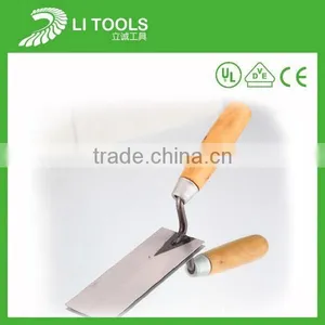 High Quality Wood Handle Carbon Steel Bricklaying Trowel thumbnail-6