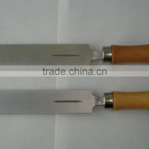 Diamond Knife Type Sharpener With Wooden Handle thumbnail-1