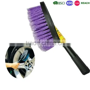 Short Handle Water Flow Through Car Wheel Cleaning Brushes thumbnail-1