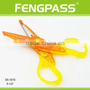 S5-1015 5.5 Inch 2Cr13 Stainless Steel Blade With Plastic Handle Children Stationery thumbnail-2